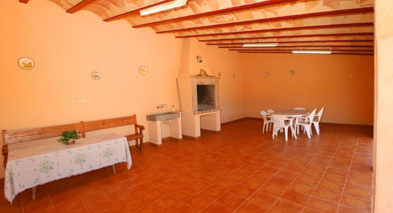 Can Cova Llombarts Bagian luar foto
